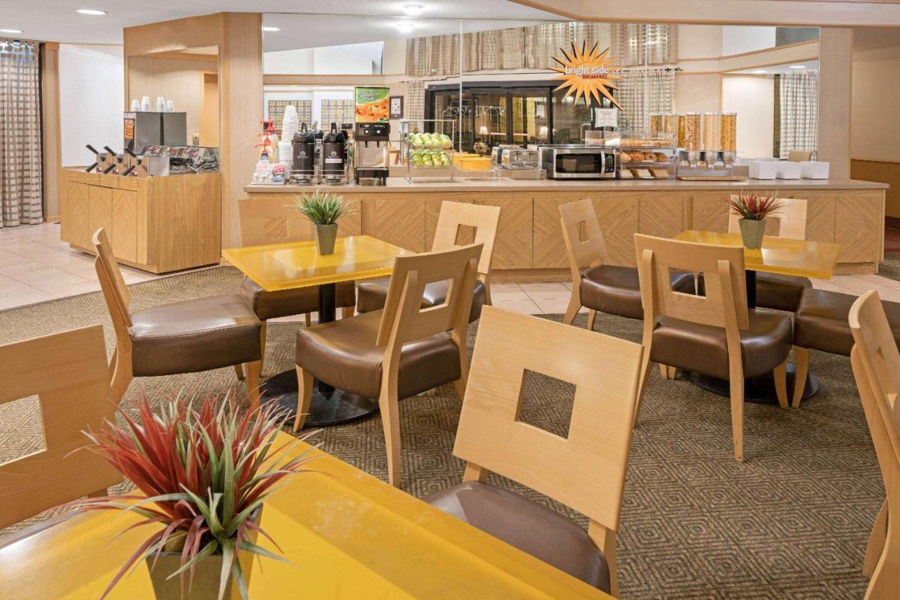 La Quinta By Wyndham Salt Lake City - Layton Extérieur photo